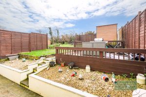 Photo 19- click for photo gallery